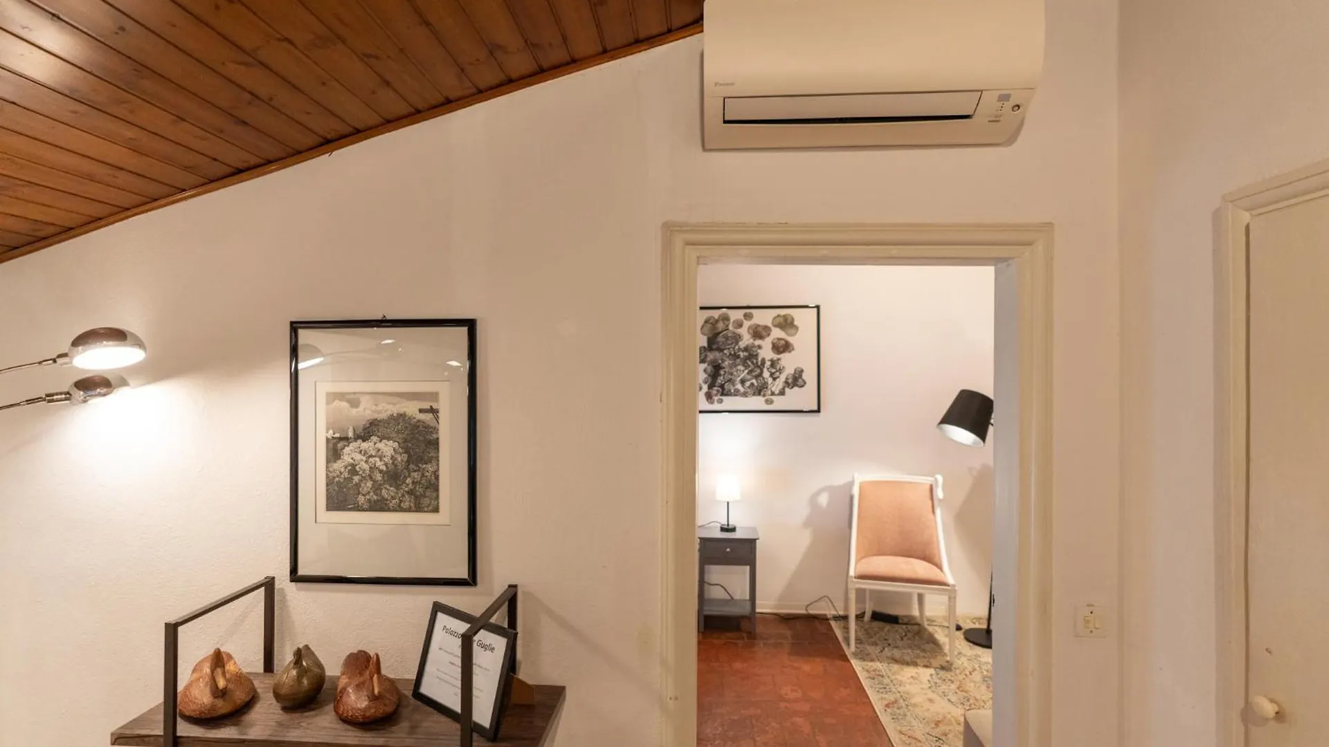 Aparthotel Palazzo Delle Guglie By Postcardsfrom Verona Italia